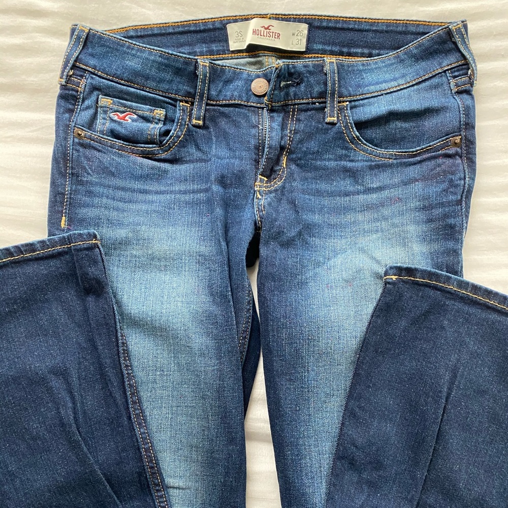 HOLLISTER BOOTCUT JEANS